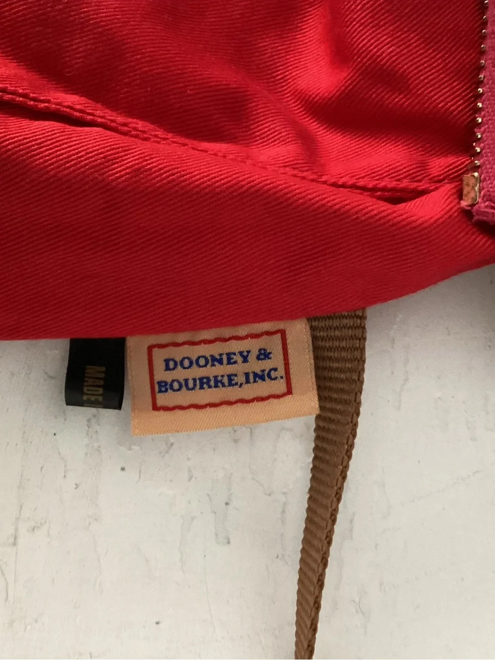 Dooney & Bourke stylish pink